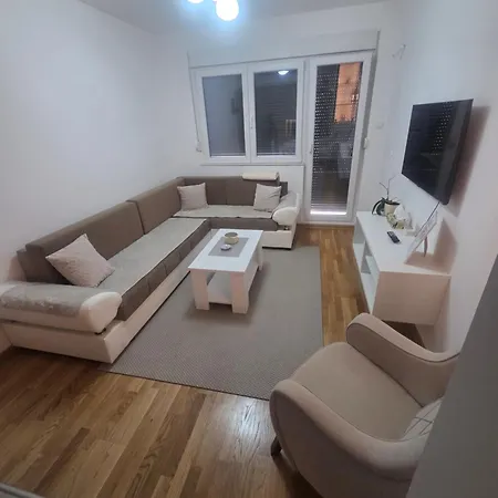 アパート Wolf's Wonder *