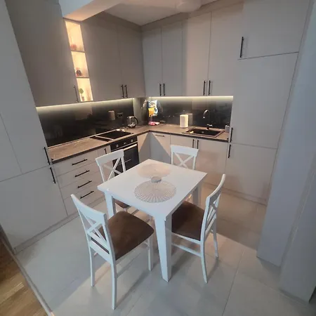 Wolf's Wonder アパート Obrenovac