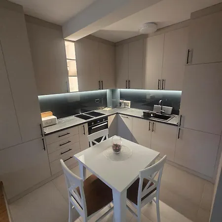 アパート Wolf's Wonder Obrenovac