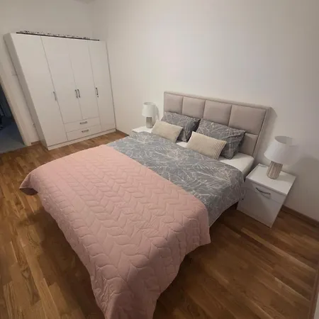 Wolf's Wonder * Obrenovac